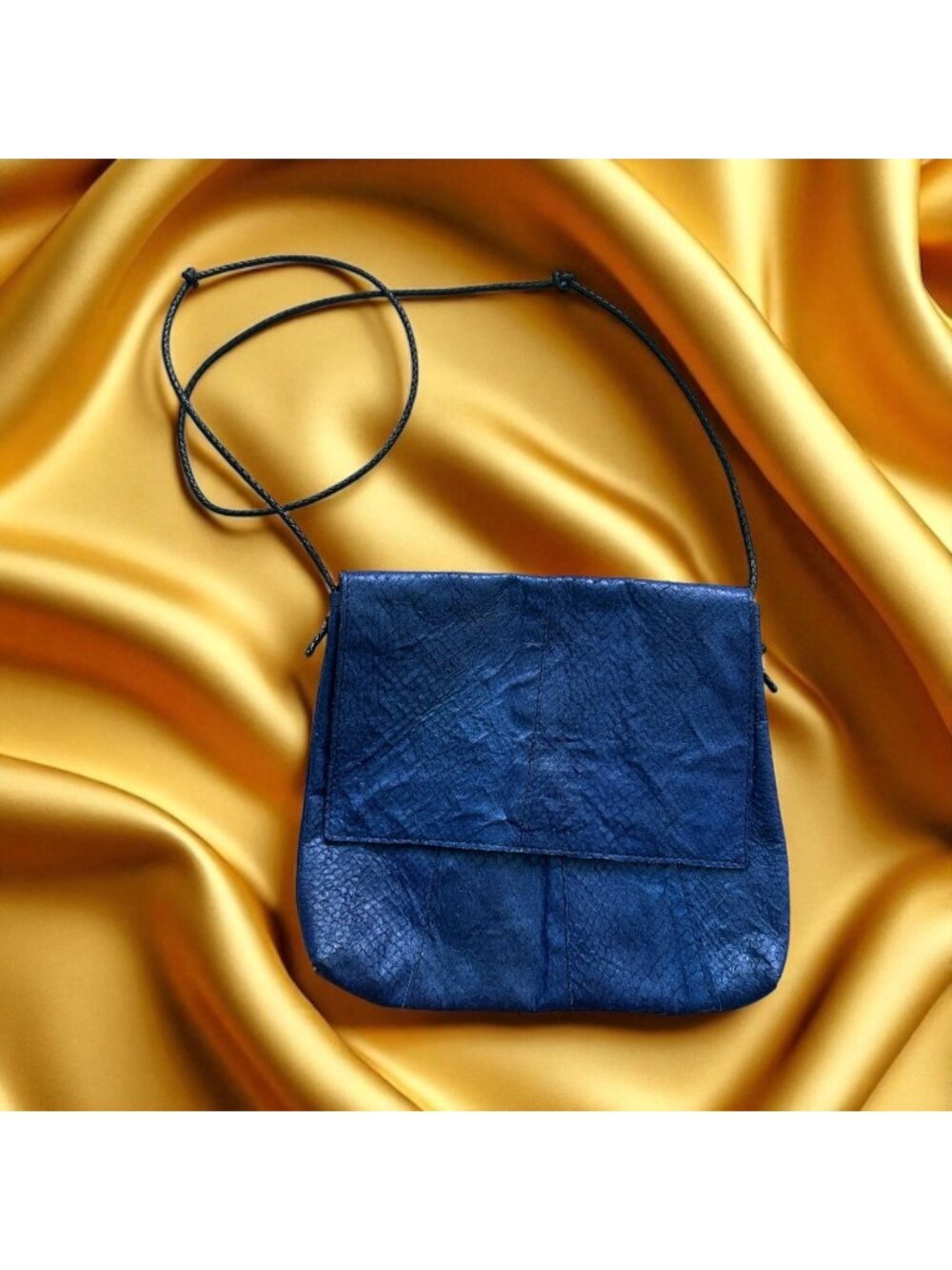 VINTAGE Blue Snake Embossed Leather Shoulder Bag